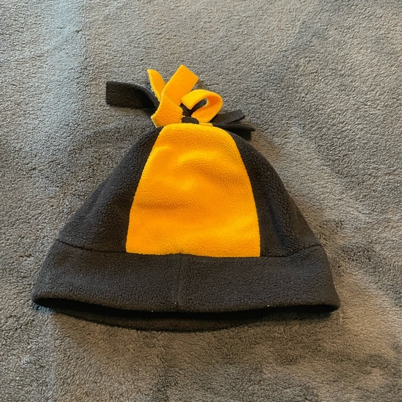 Pittsburgh Steelers black and yellow Toddler one size fits all winter hat - Picture 3 of 5